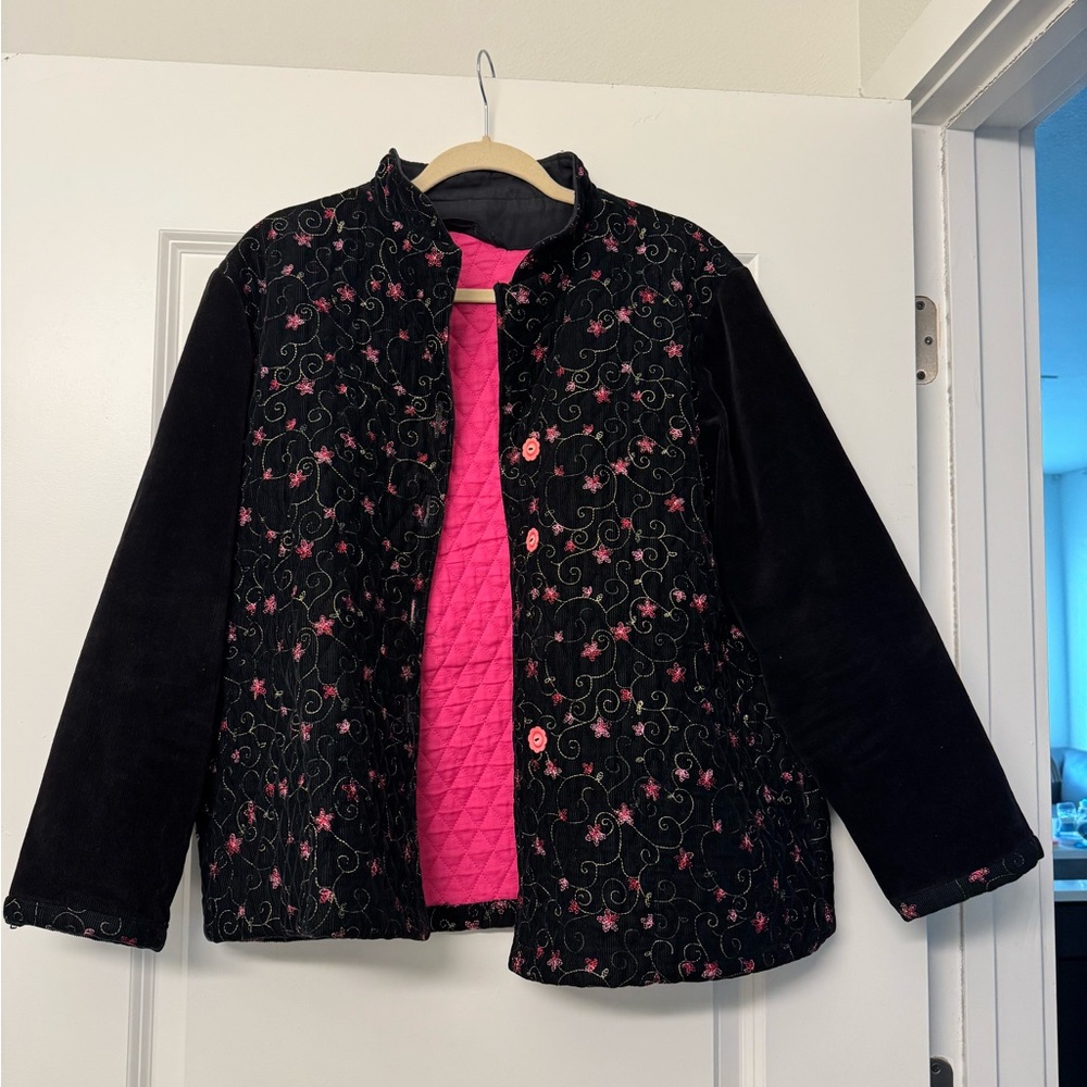 Oversized embroidered women’s jacket
